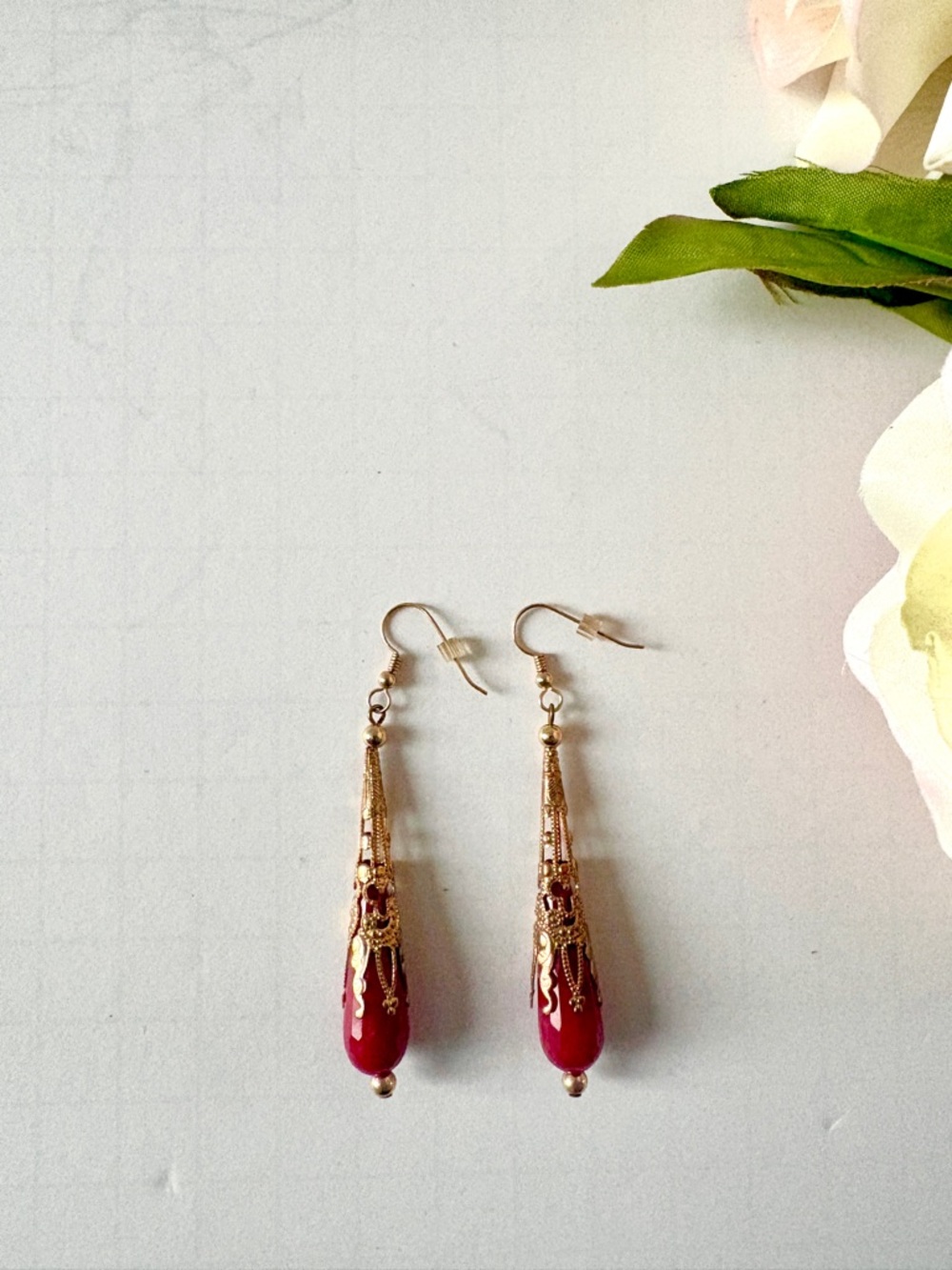 Elegant Gold-Tone Red Teardrop Dangle Earrings